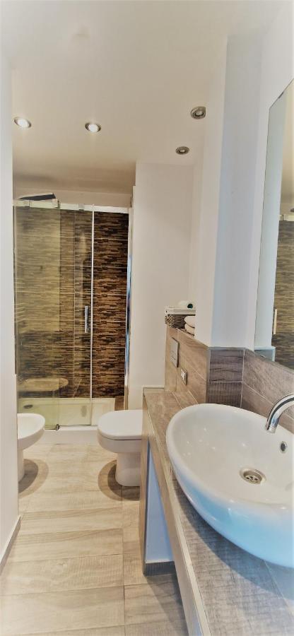 Old Town Apartment Bucureşti Ngoại thất bức ảnh