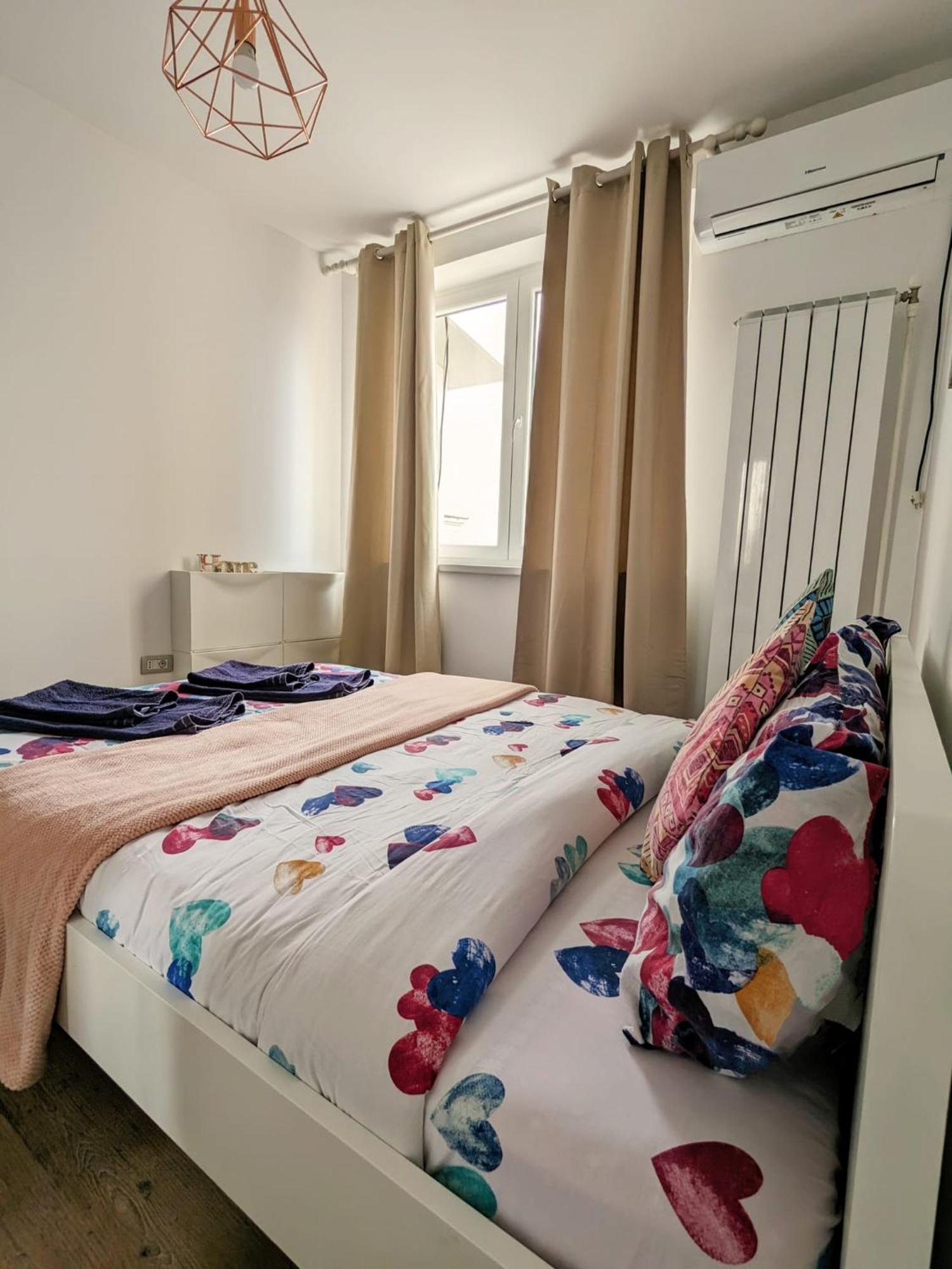 Old Town Apartment Bucureşti Ngoại thất bức ảnh